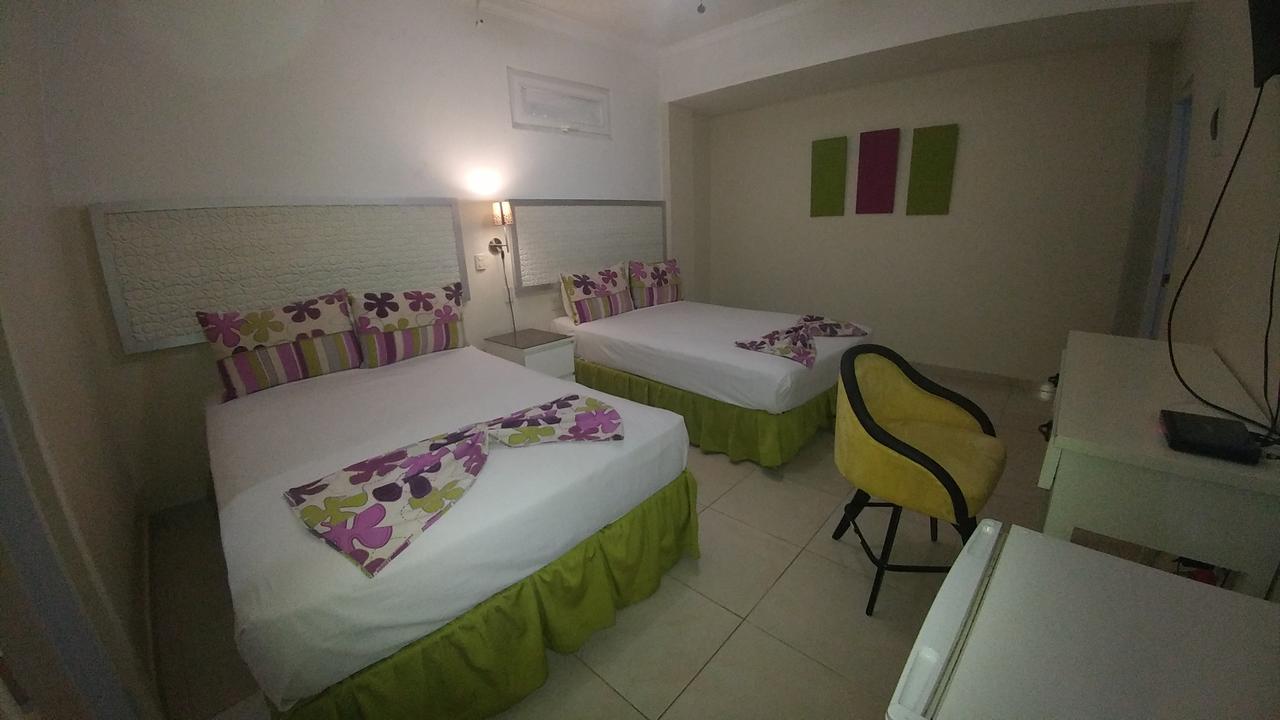 Hotel & Restaurante Flamboyan Higuey Екстериор снимка